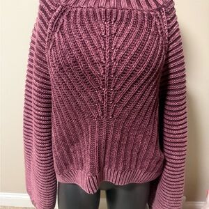 Women's Ribbed Knit Sweater - Purple
